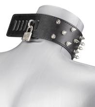 Load image into Gallery viewer, BDSM-Halsmanschette mit Nieten