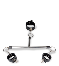 Load image into Gallery viewer, BDSM-Stange mit Halsband und Handfesseln